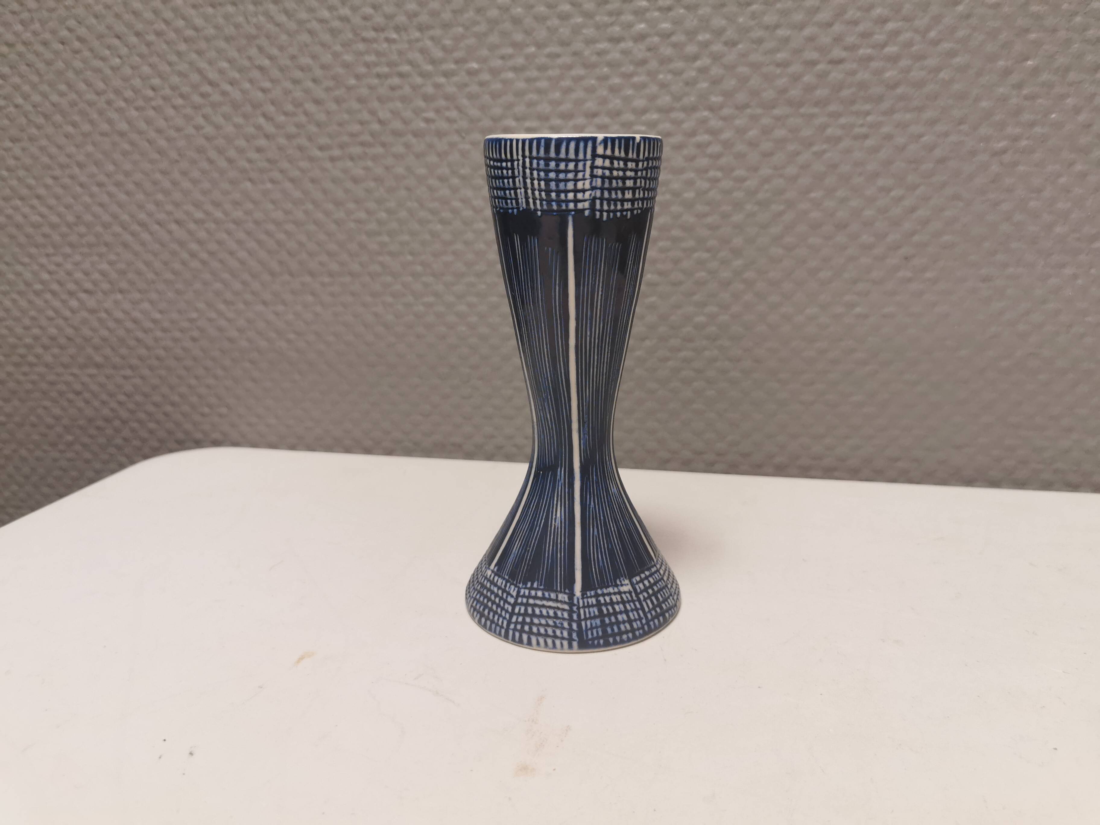 Danish vase from the 1950s. Designed by Aksel Sigvald Nielsen (aksini) signed at the bottom