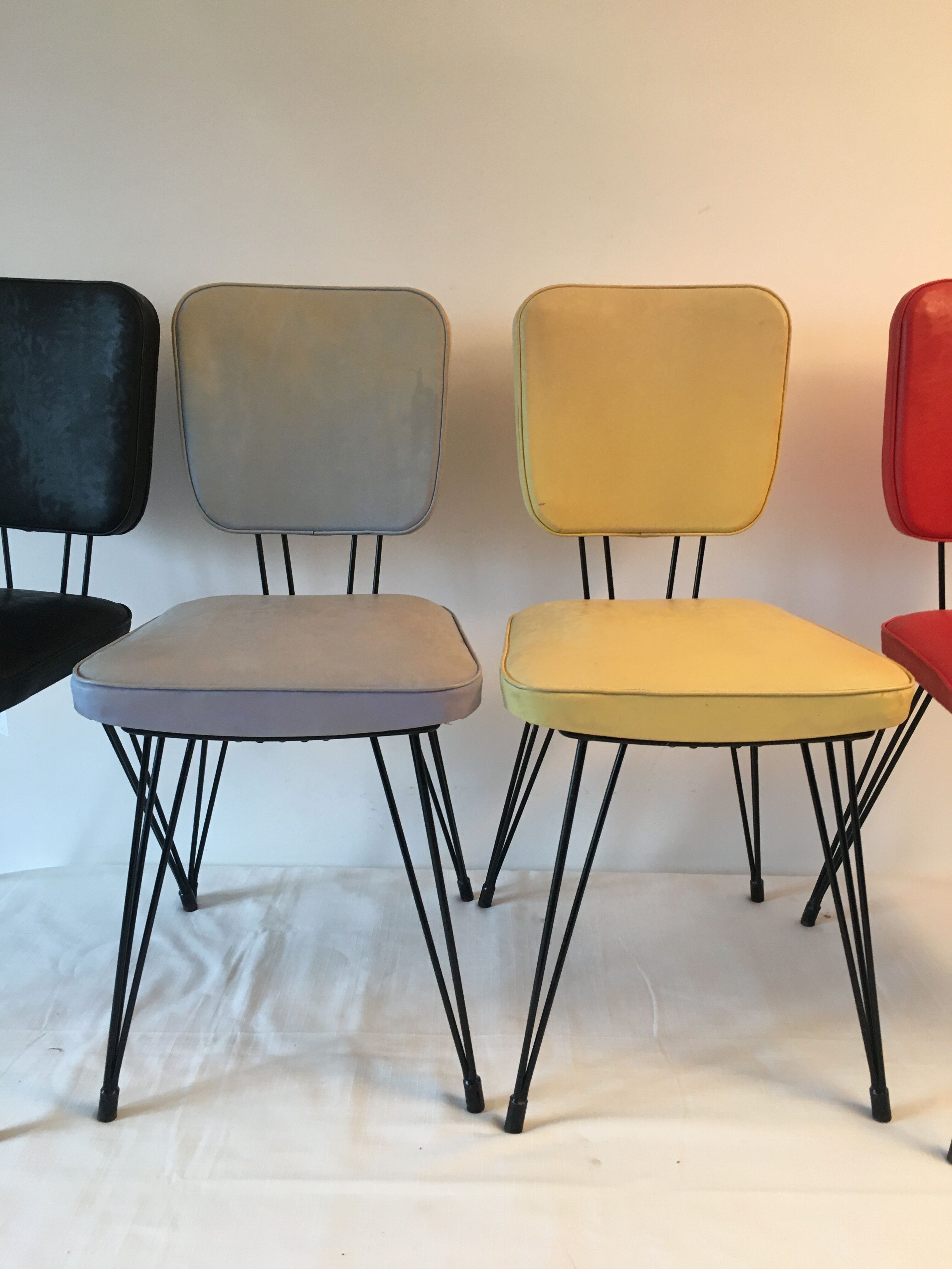 Quatre chaises vintage pied Eiffel