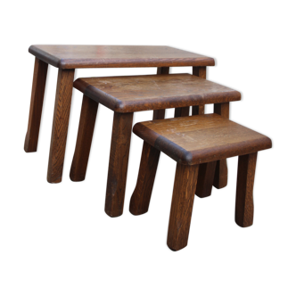 Set de 3 tables gigognes brutaliste, Pays Bas, 1960, bois massif