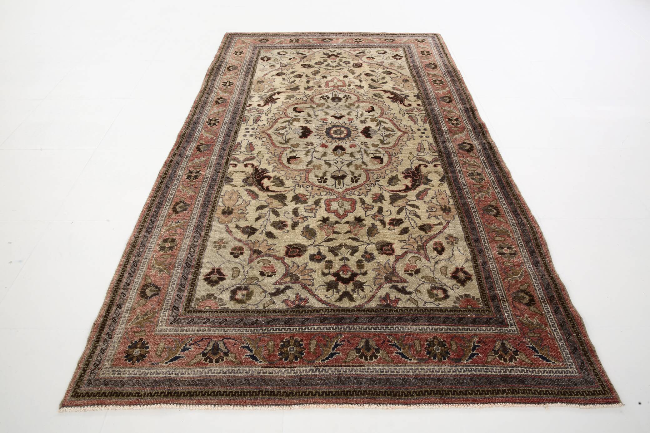 4x7 Brown Floral Vintage Persian Rug, 130x215Cm SK 2606