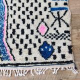 Handmade wool berber rug 200 x 188 cm