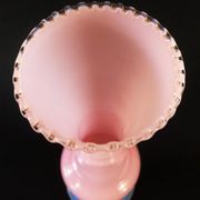 Vase en Opaline Rose 1920