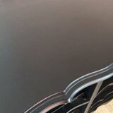Buffet antique en bois peint en noir