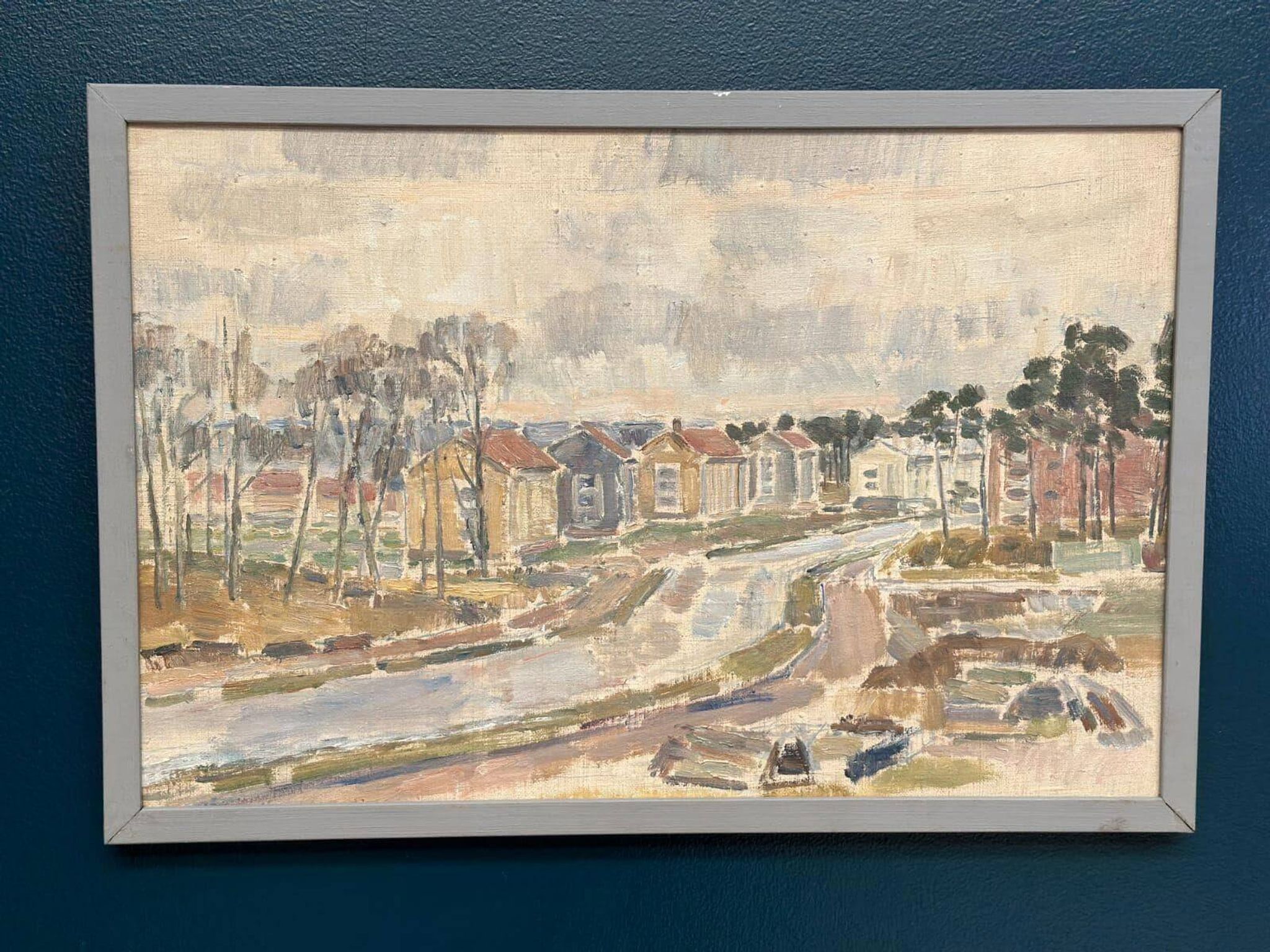 Original Swedish Oil On Panel – “Seaside Town” – Vintage & Framed – 57 × 39 Cm (22.4" × 15.4")