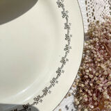 6 opaque porcelain dinner plates, Digoin model "Suzy"