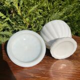 White opaline bonbonnière