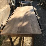 Community table