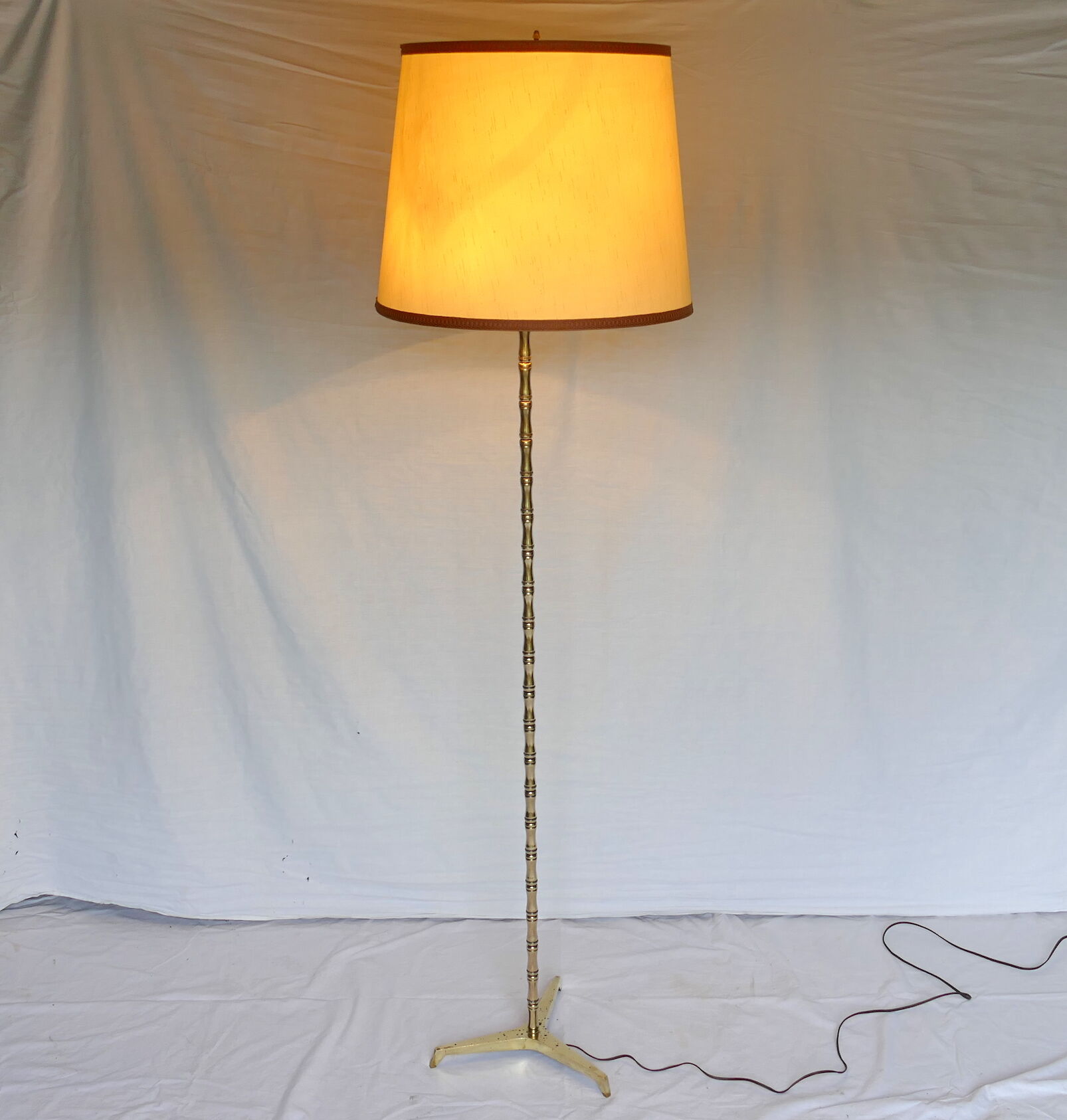 Vintage floor lamp 1950
