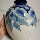 Camille Tharaud (1878-1956) in Limoges - Ovoid porcelain vase signed . XXth