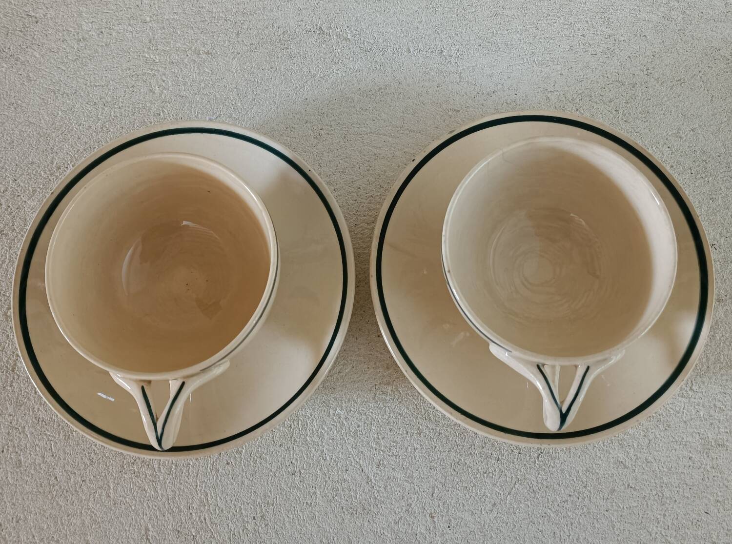 2 Gien tea cups and saucers