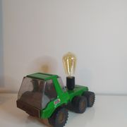 Lampe jouet camion vintage en métal vert