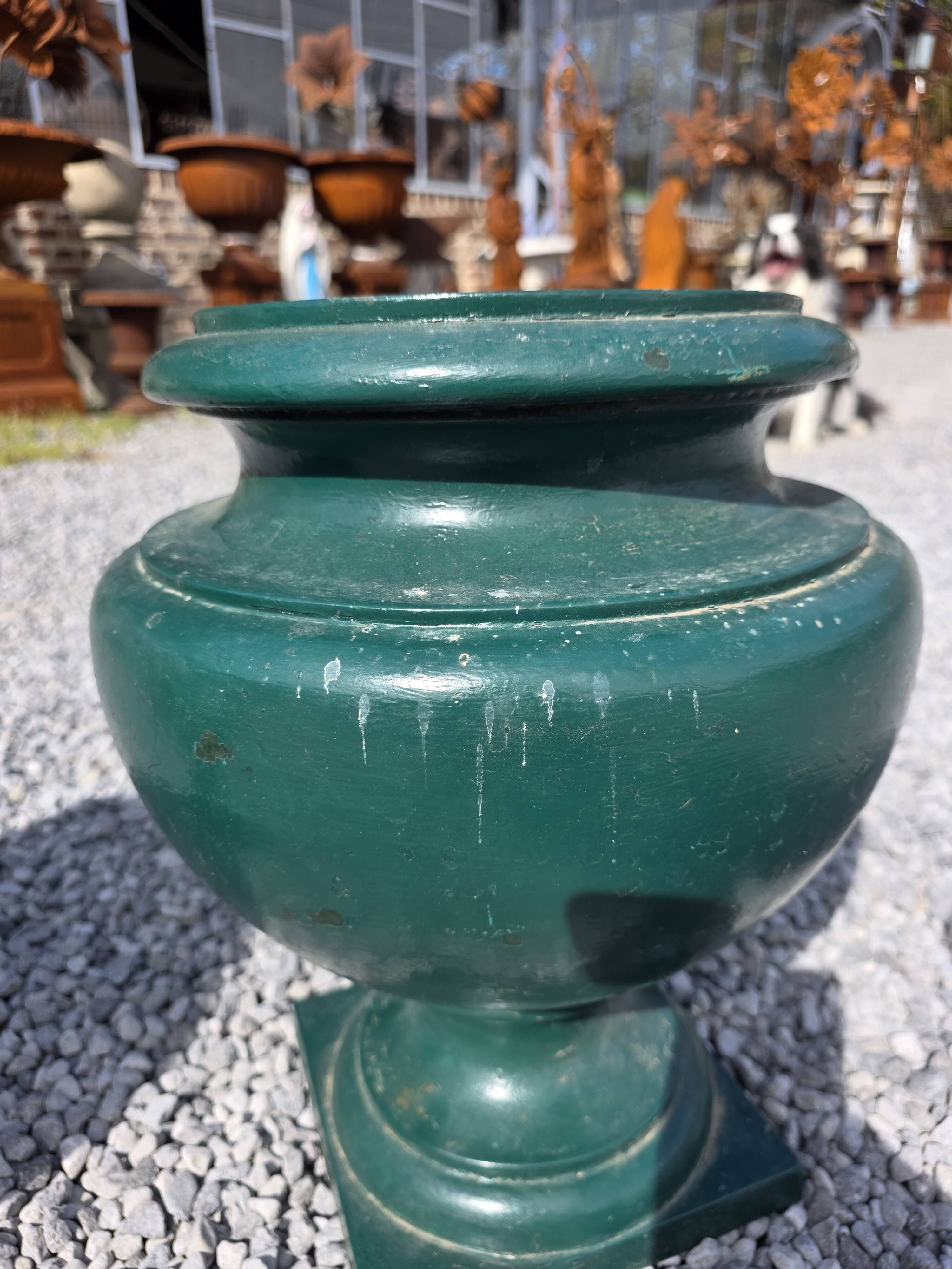 Paire de vases medicis XIXème en fonte