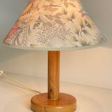 LAMP in Solid Pine Floral Shade VINTAGE