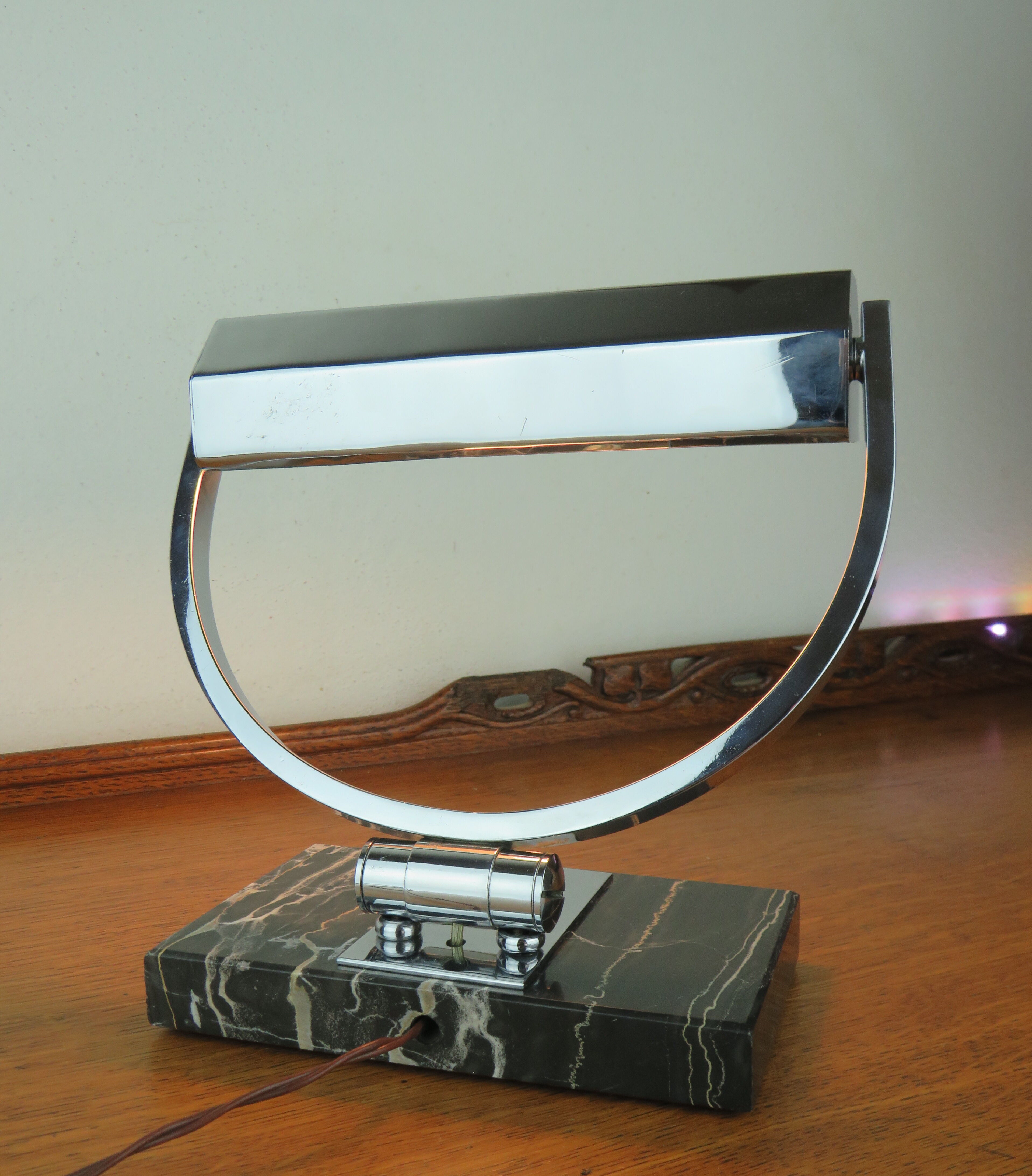 Italian Art Deco desk lamp from the 1930s