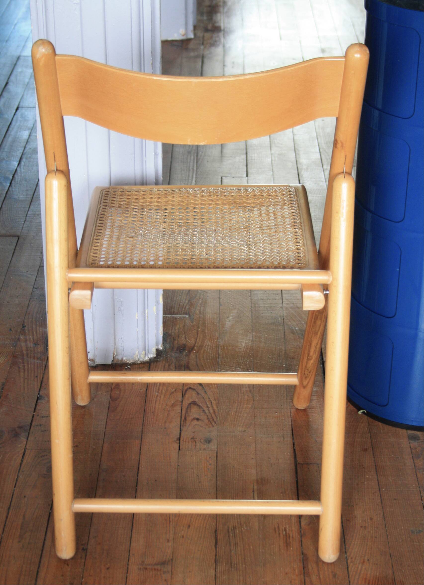 Chaise cannée pliante Habitat années 80