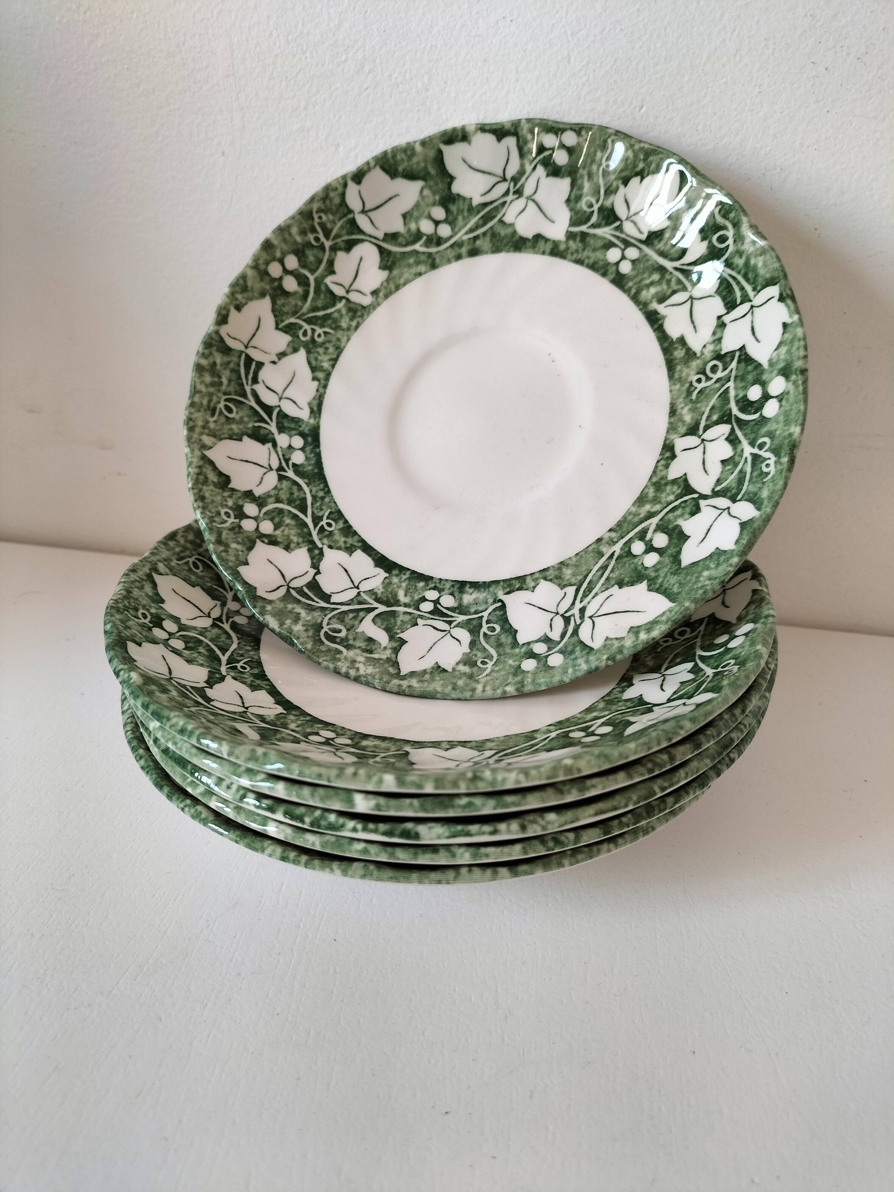 6 small Churchill "Verdigris" Staffordshire plates – 14 cm