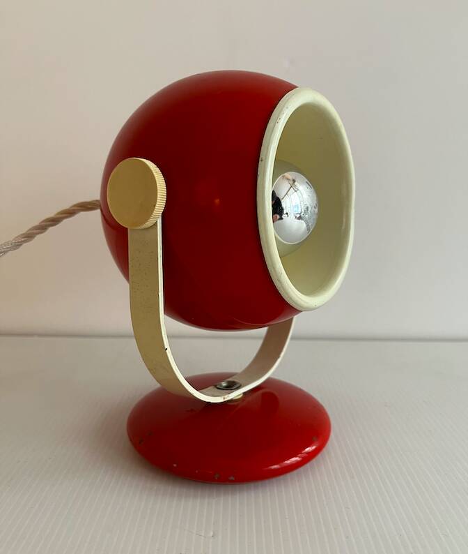 Red 70s eyeball table lamp
