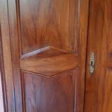 Small wardrobe in solid walnut period Consulate around 1830