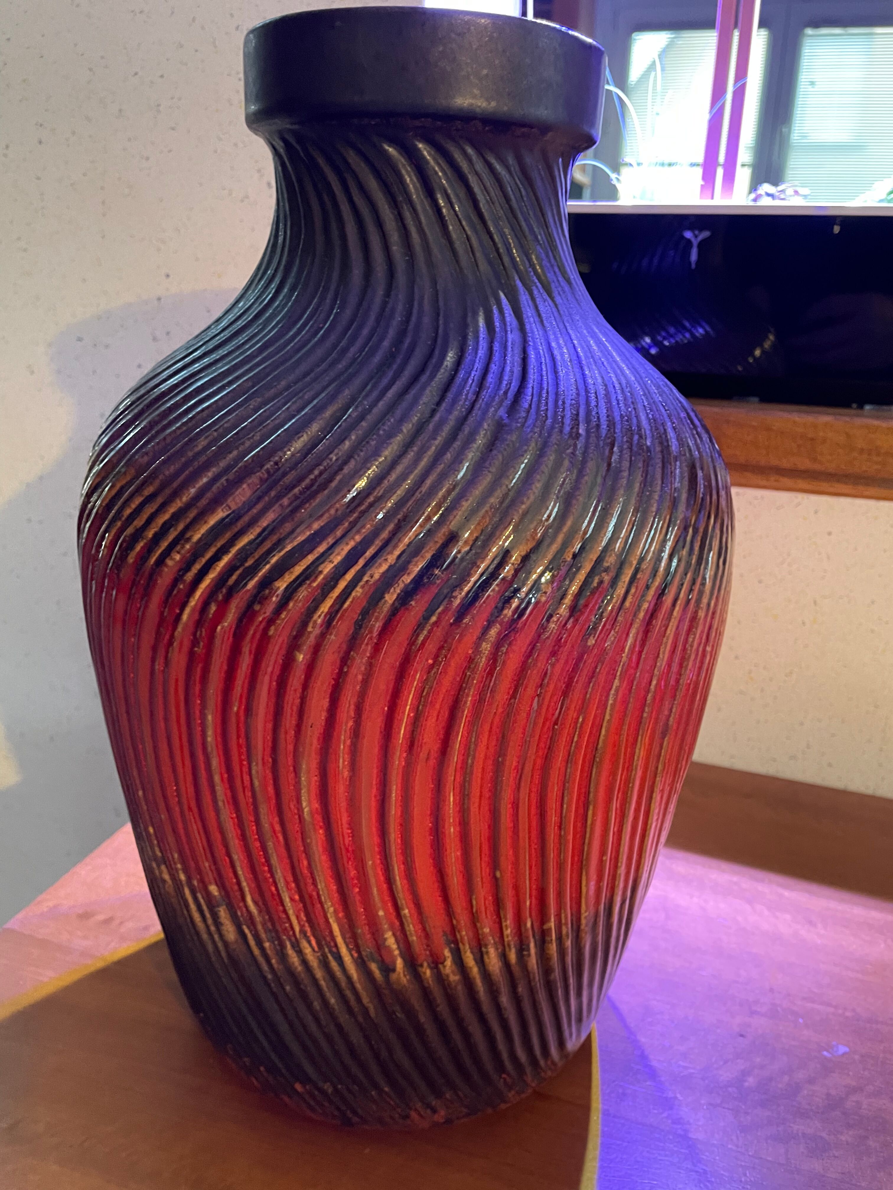 Carstens Tonieshof floor vase