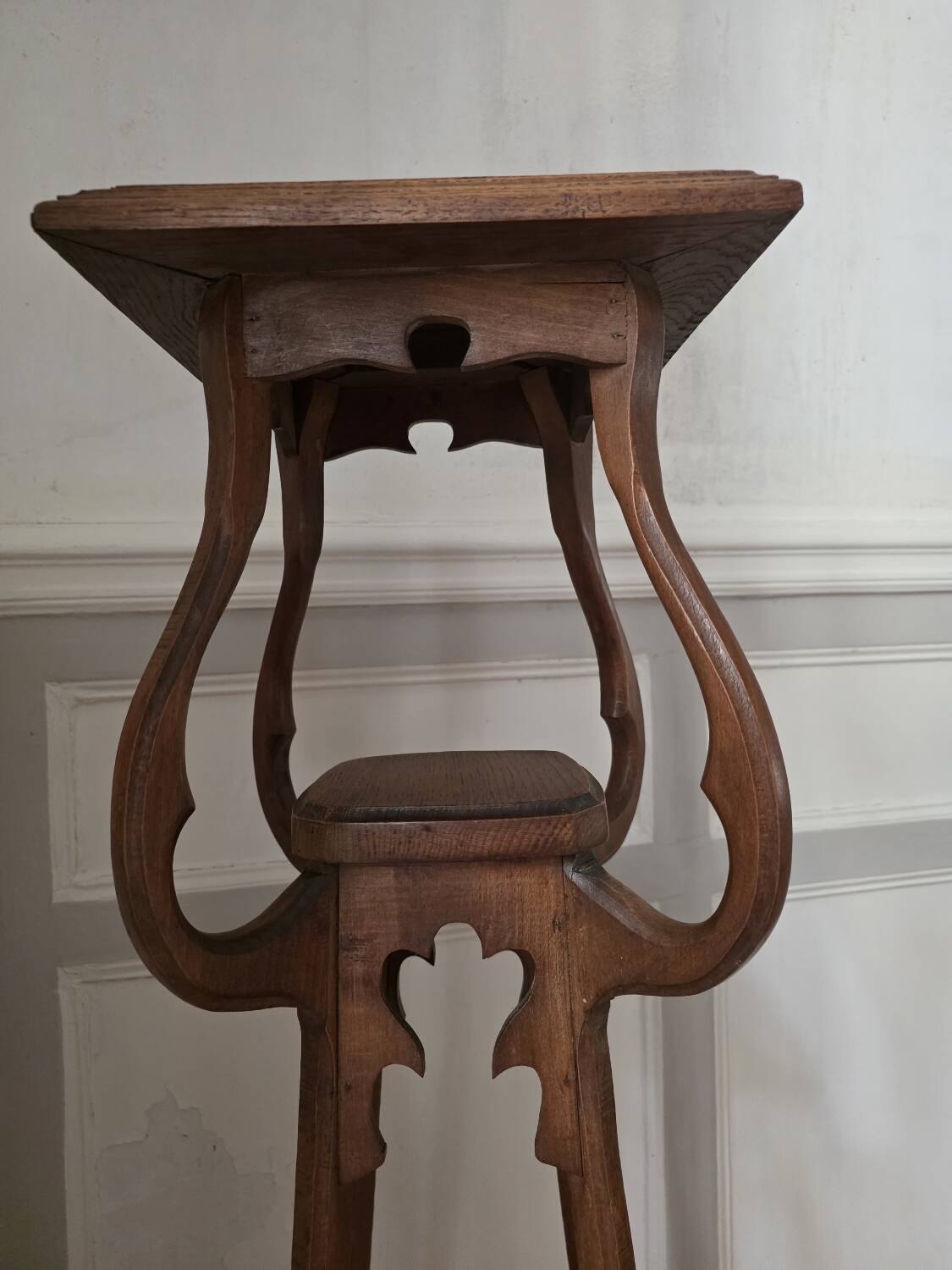 Selette Art Nouveau en bois
