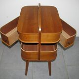 Travailleuse en teck asystent 1960/70s