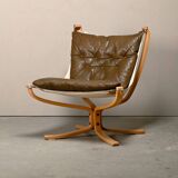 Sigurd Ressell Falcon Chair with Ottoman in brown leather for Vatne Møbler