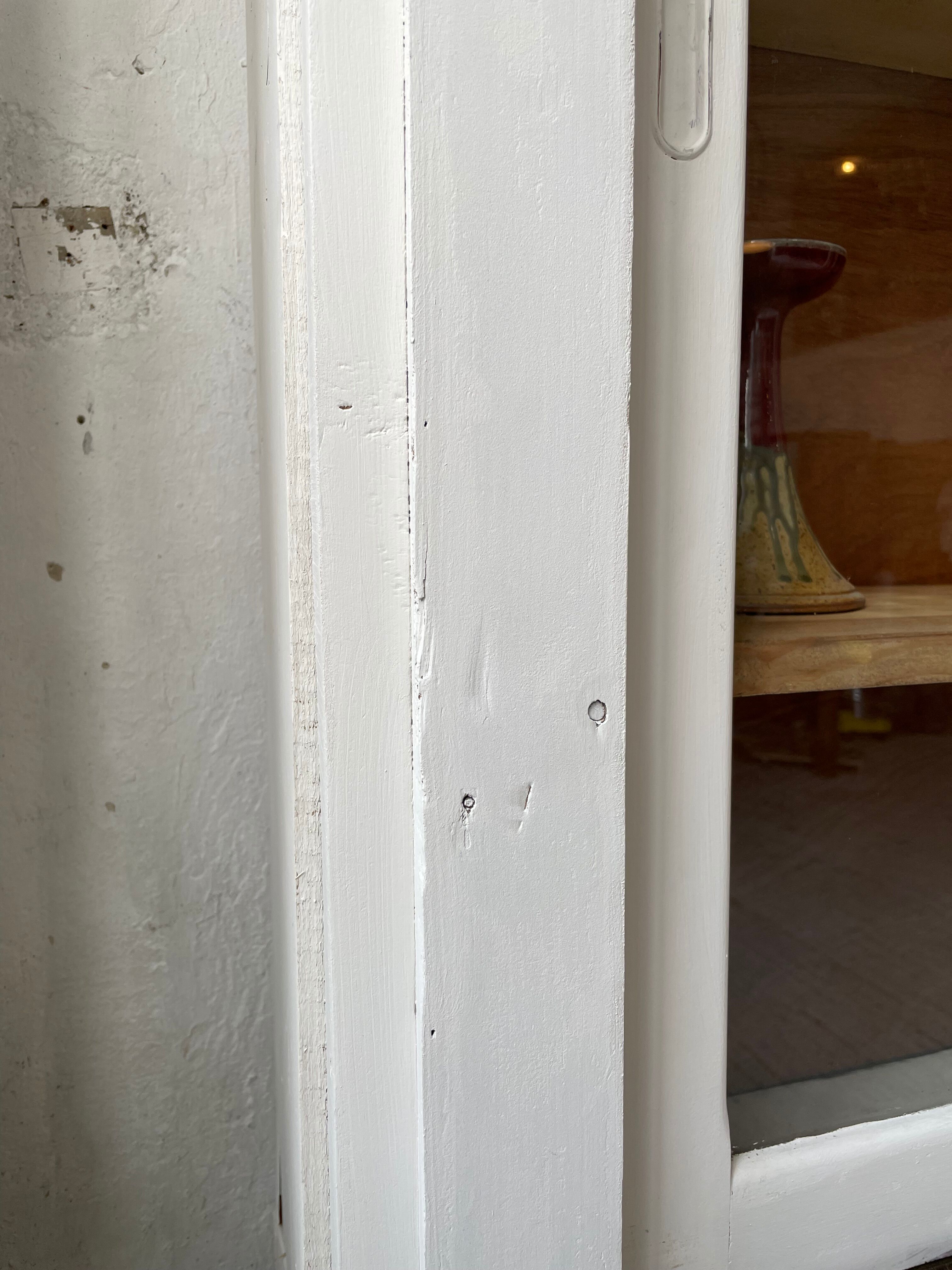 Library showcase ivory white sliding doors