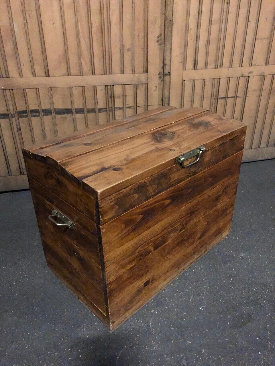 Coffre malle en bois