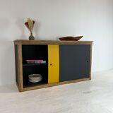 Yellow and black row with 2 sliding doors