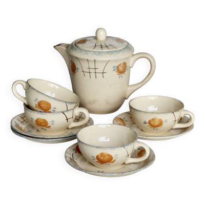 4 tasses à café vintage faïence ivoire et sous-tasses - Motif fleuri