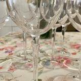 Crystal wine glasses (bud-shaped foot)
