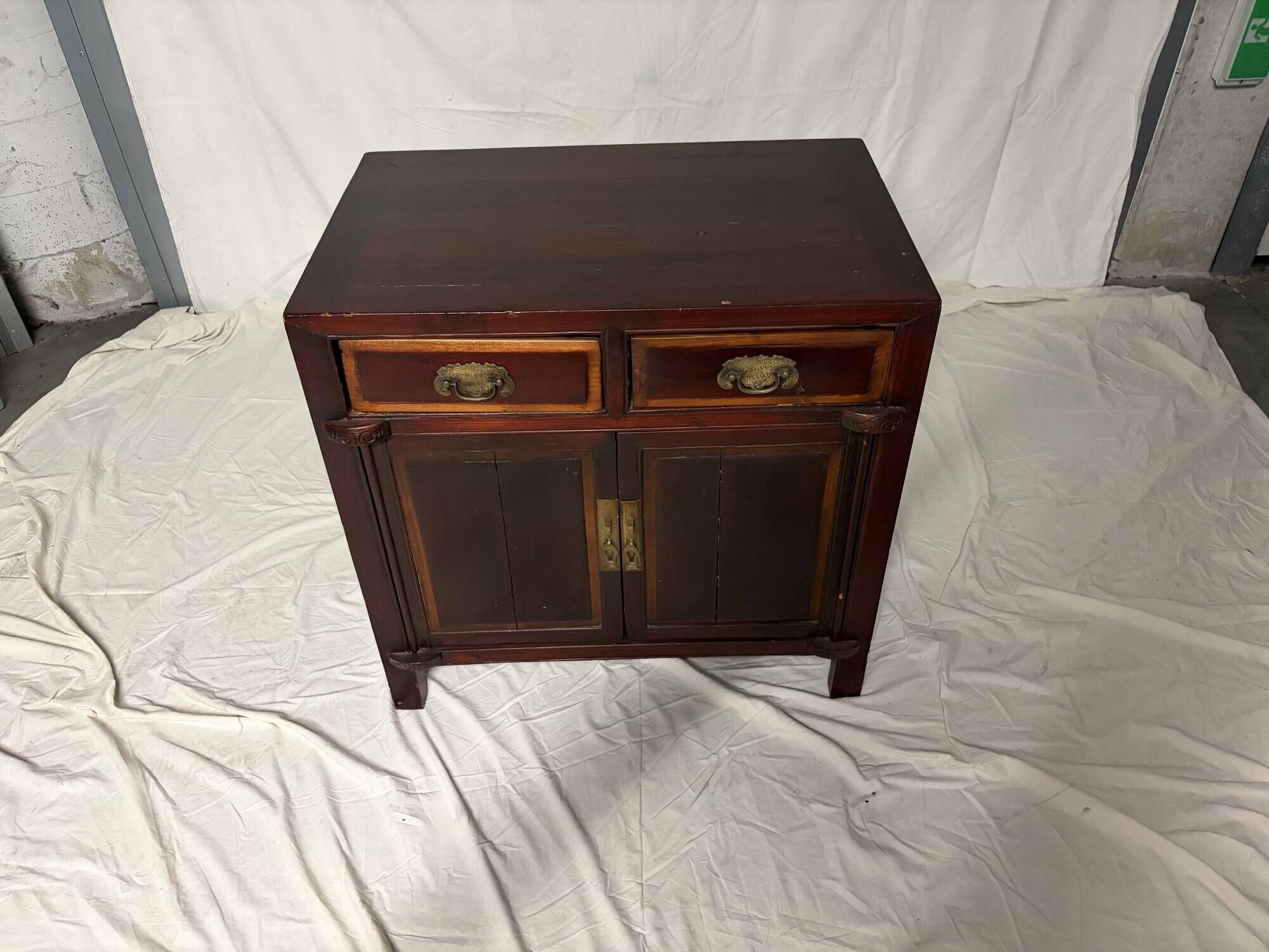 small Chinese furniture