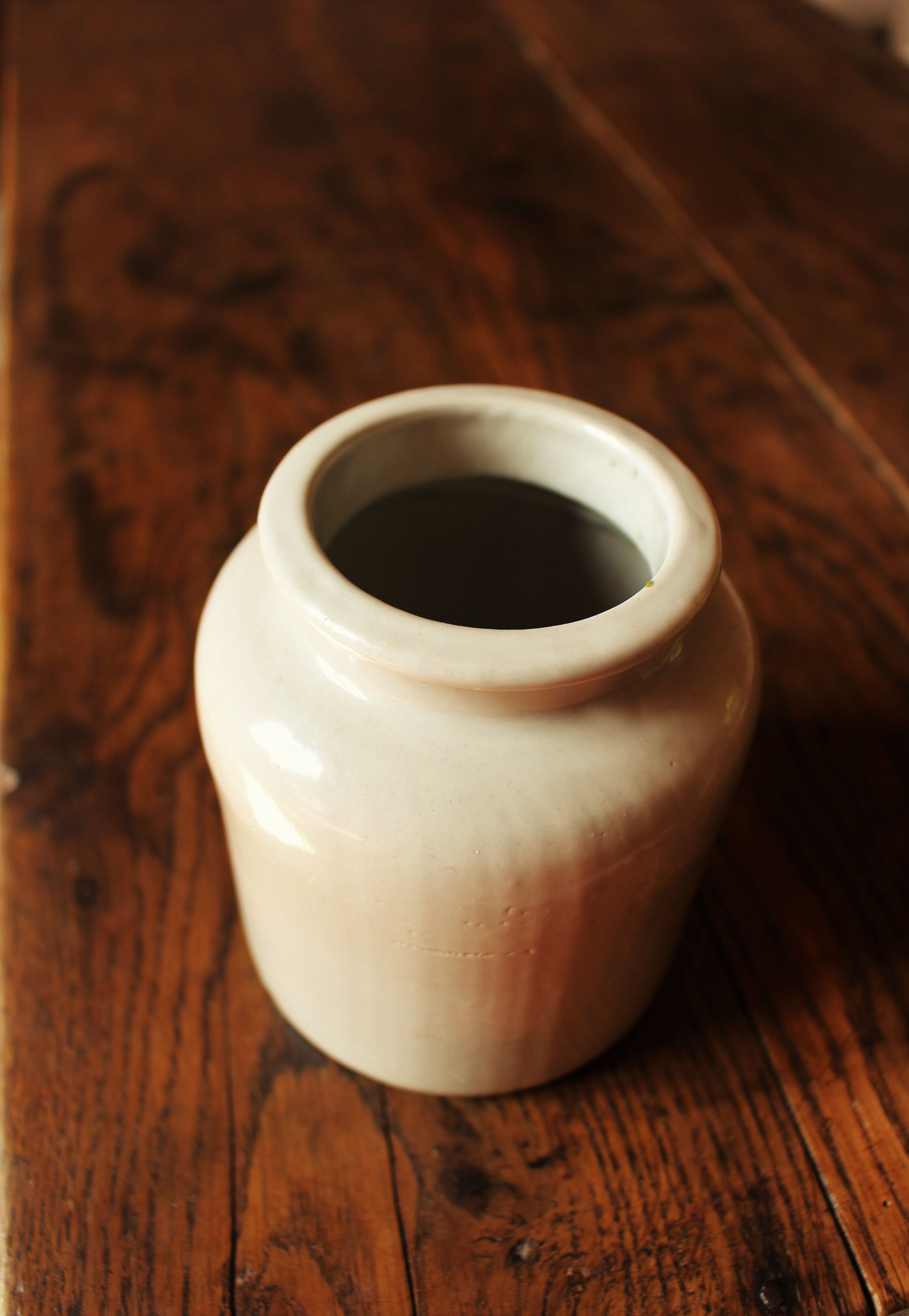 Glazed stoneware mustard pot