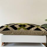 Coussin velours Ikat losanges vert