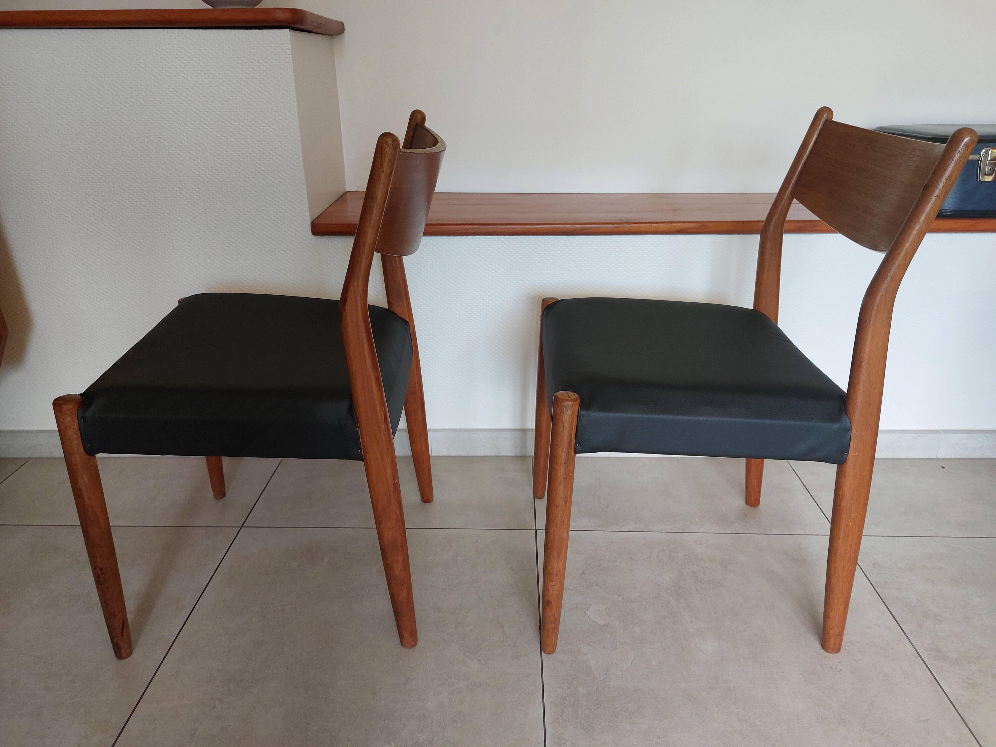 paire de chaises scandinaves style Fristho Franeker, assises rénovées