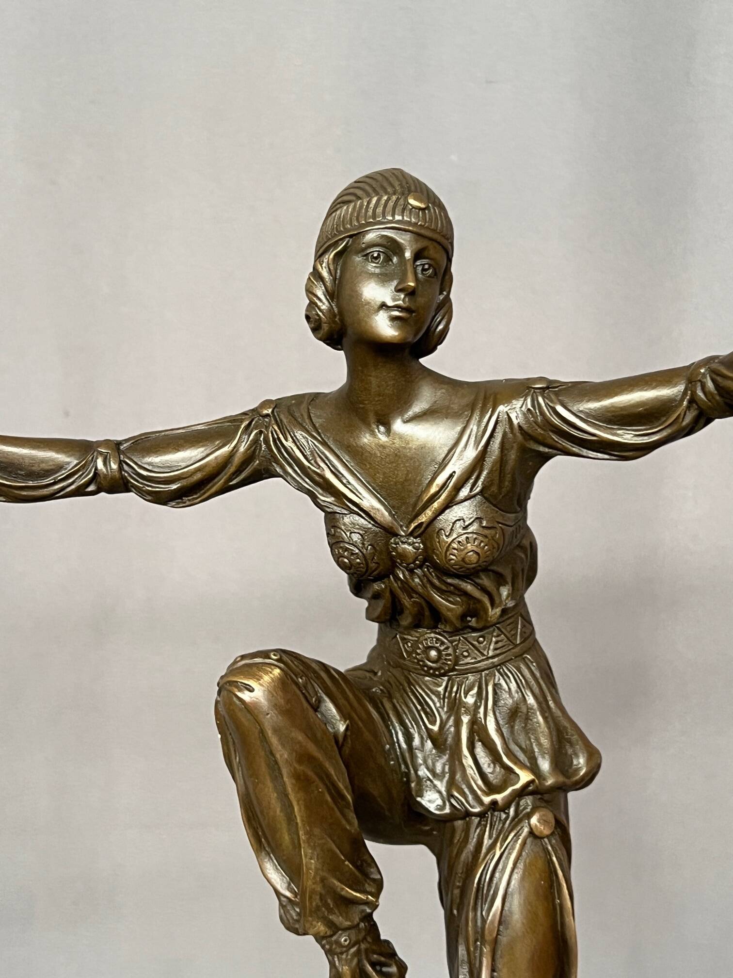 Art Deco bronze figurine "Dancer" on a marble base.