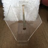 Porte revue en plexiglas