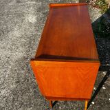 Commode vintage pieds compas.