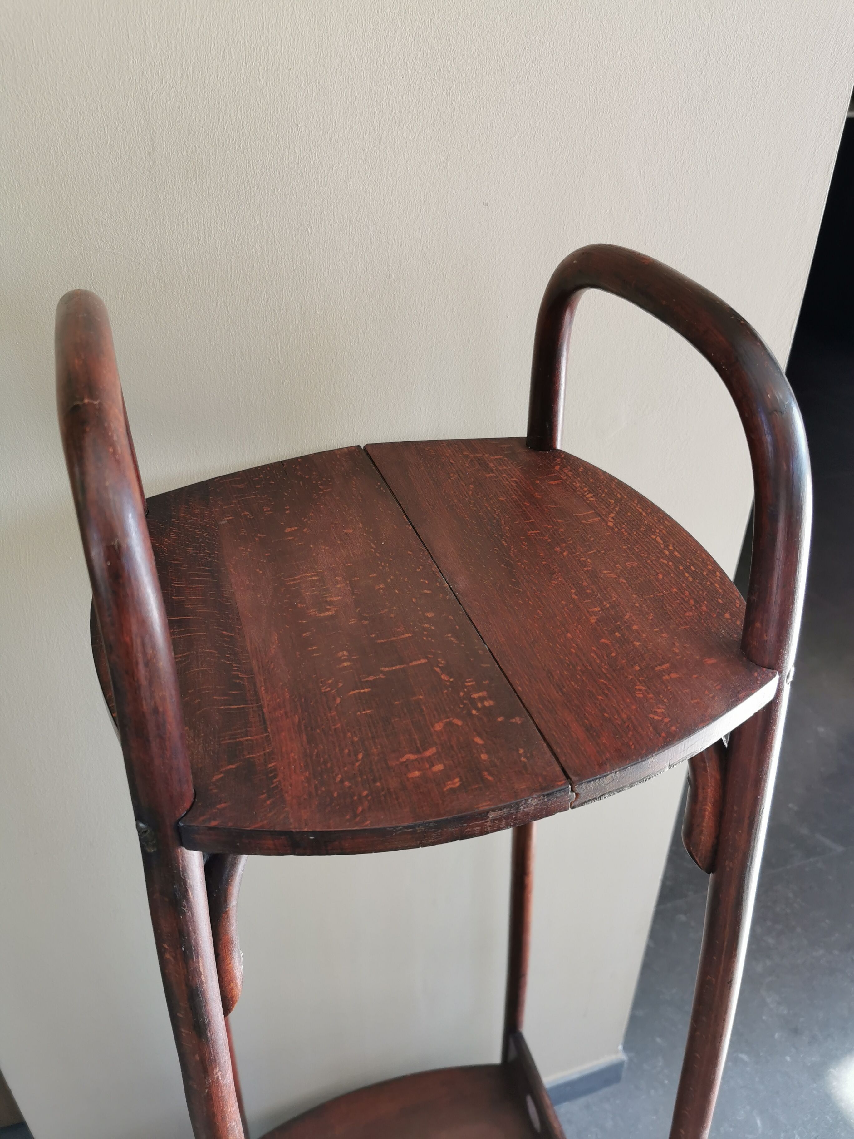 Art Nouveau selette Thonet
