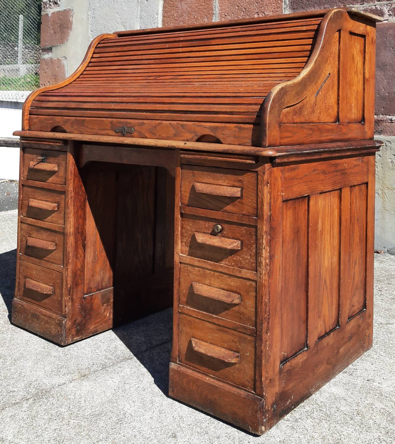 American "Roll Top" desk in oak.