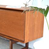 Minimalist sideboard by White & Newton * 198 cm