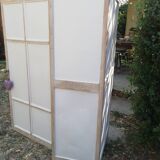 Armoire, bonnetière en pin