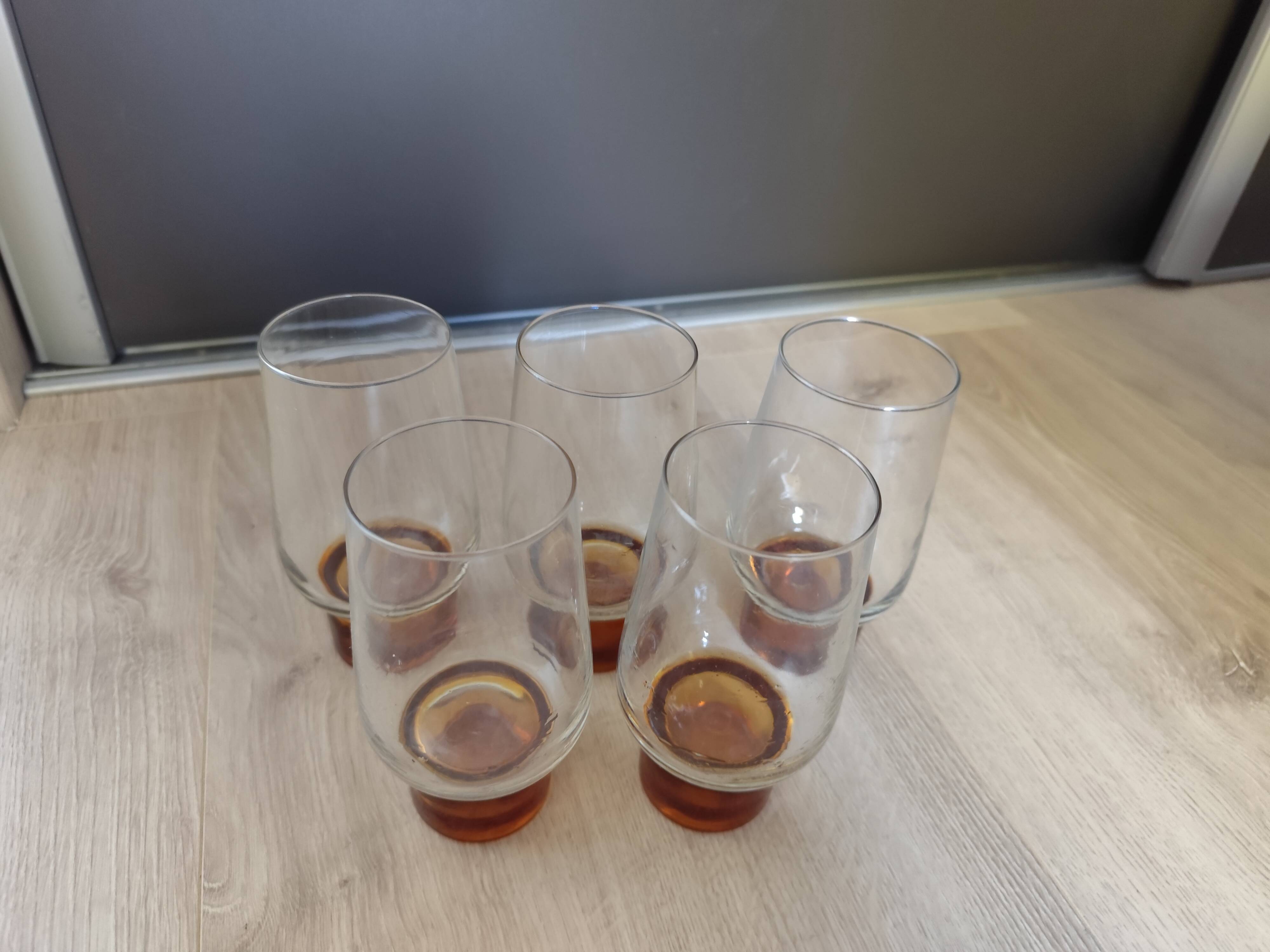 Série de 5 verres chope verre coloré 37 Cl Luminarc Années 60/70 vintage