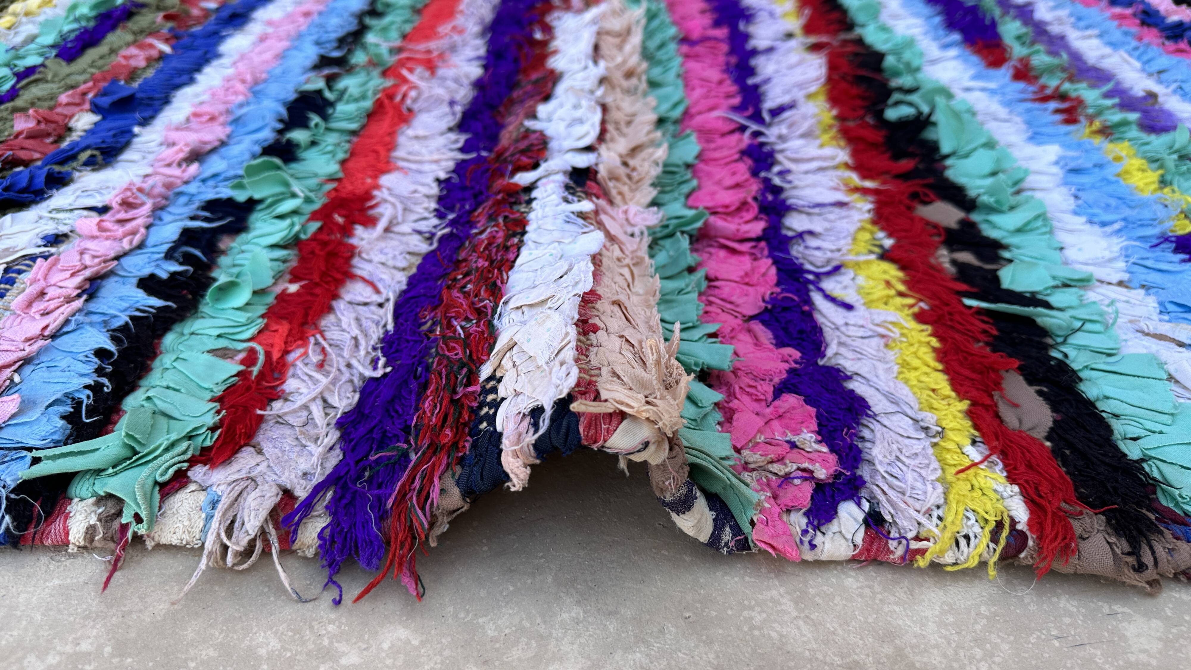 Colorful Boucherouite Moroccan rug - 100 x 183 cm