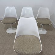 Set of 4 Tulip chairs by Knoll – Eero Saarinen – 1960s/70s