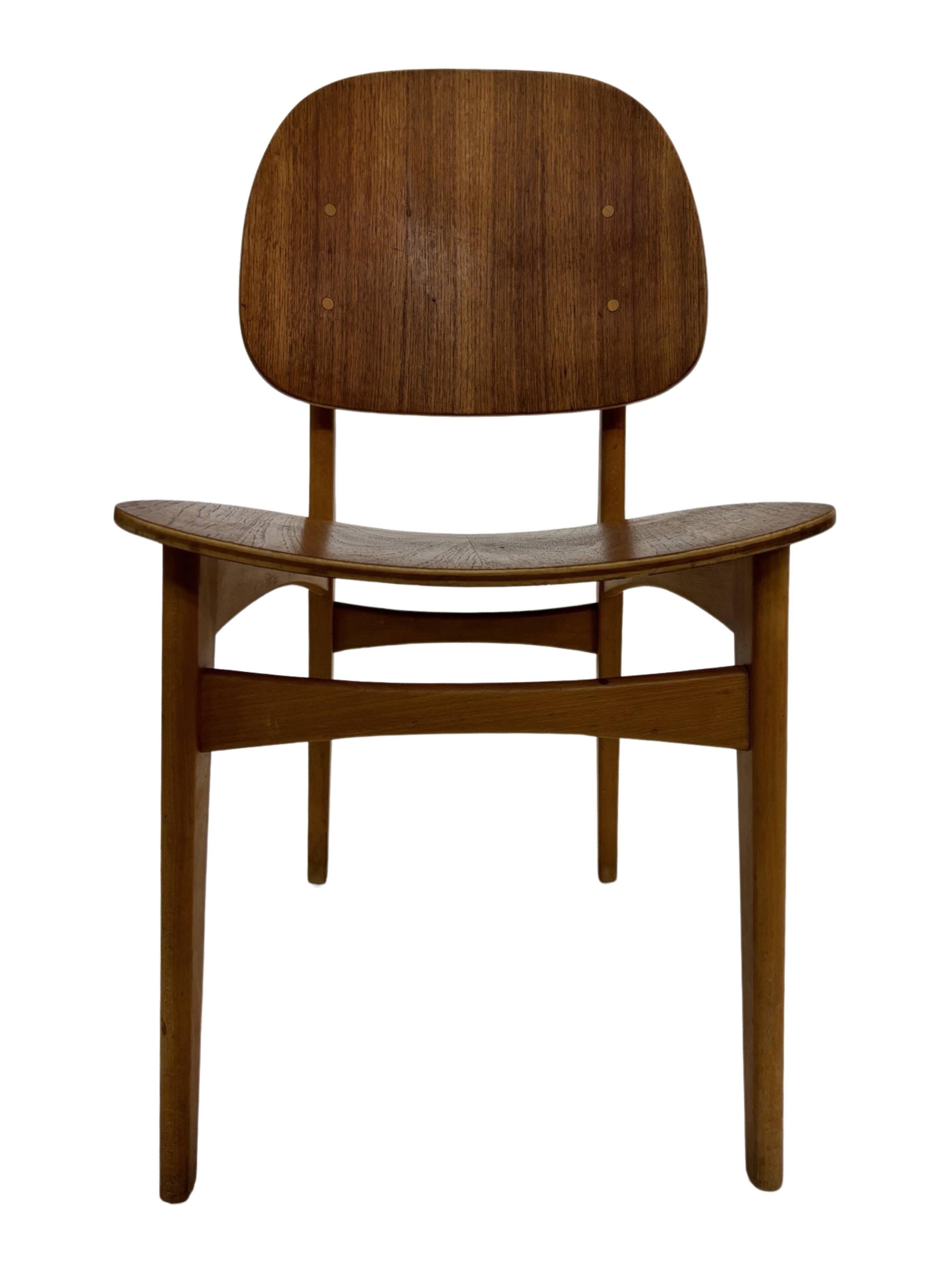Vintage dining room chair Scandinavian 1960s plywood and teak design