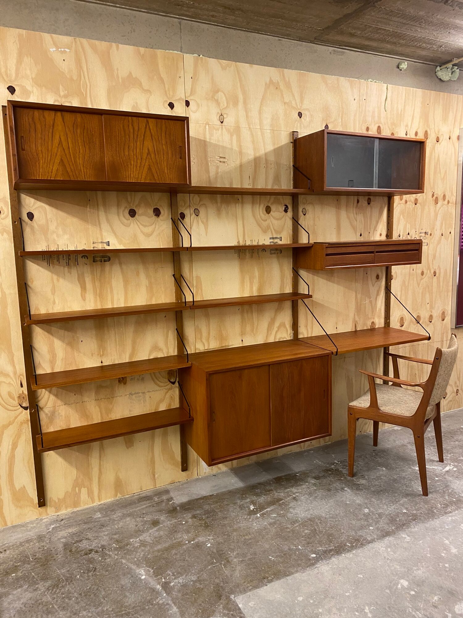 Vintage scandinavian teak wall unit by Poul Cadovius for Royal System 1960s