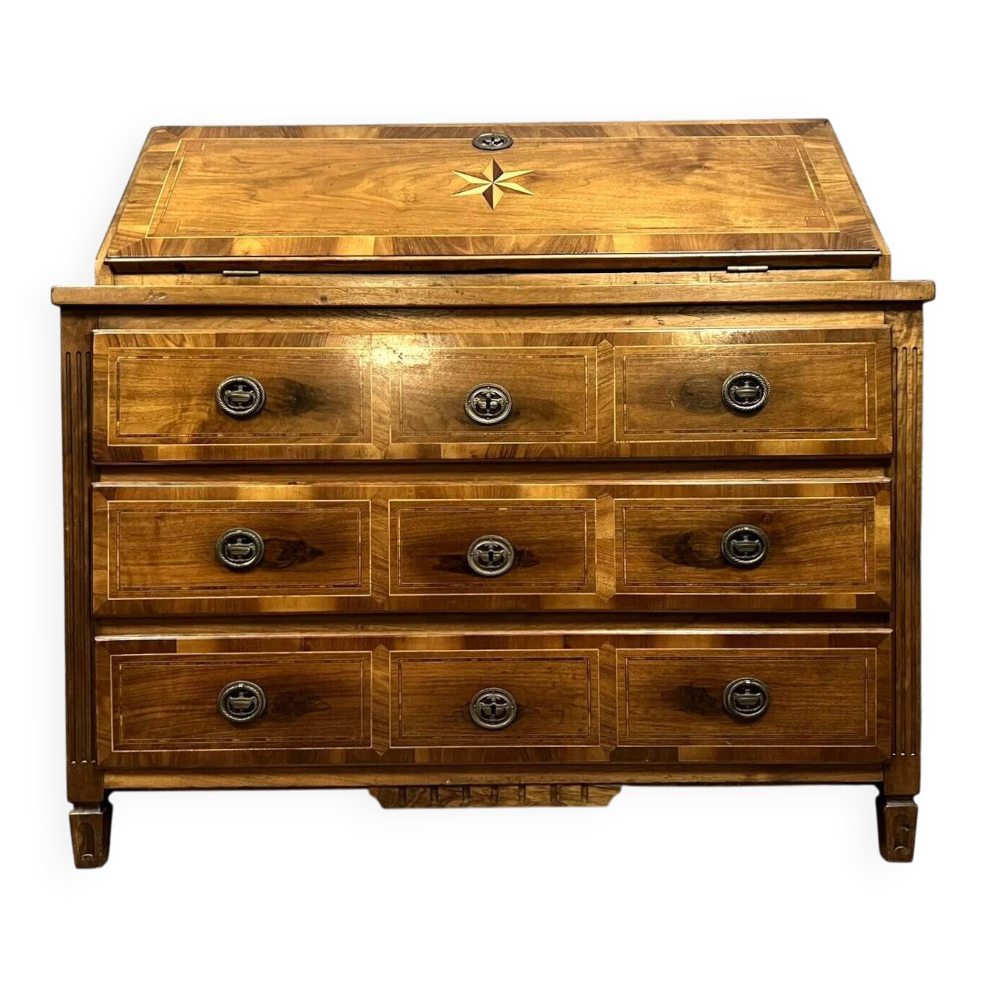 Louis XVI period chest of drawers in burr walnut with marquetry decoration