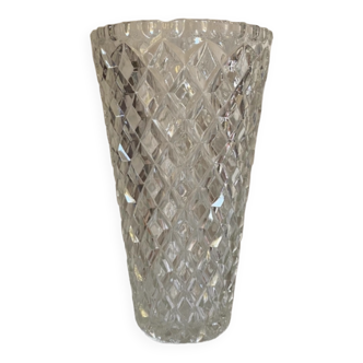 Chiseled glass vase