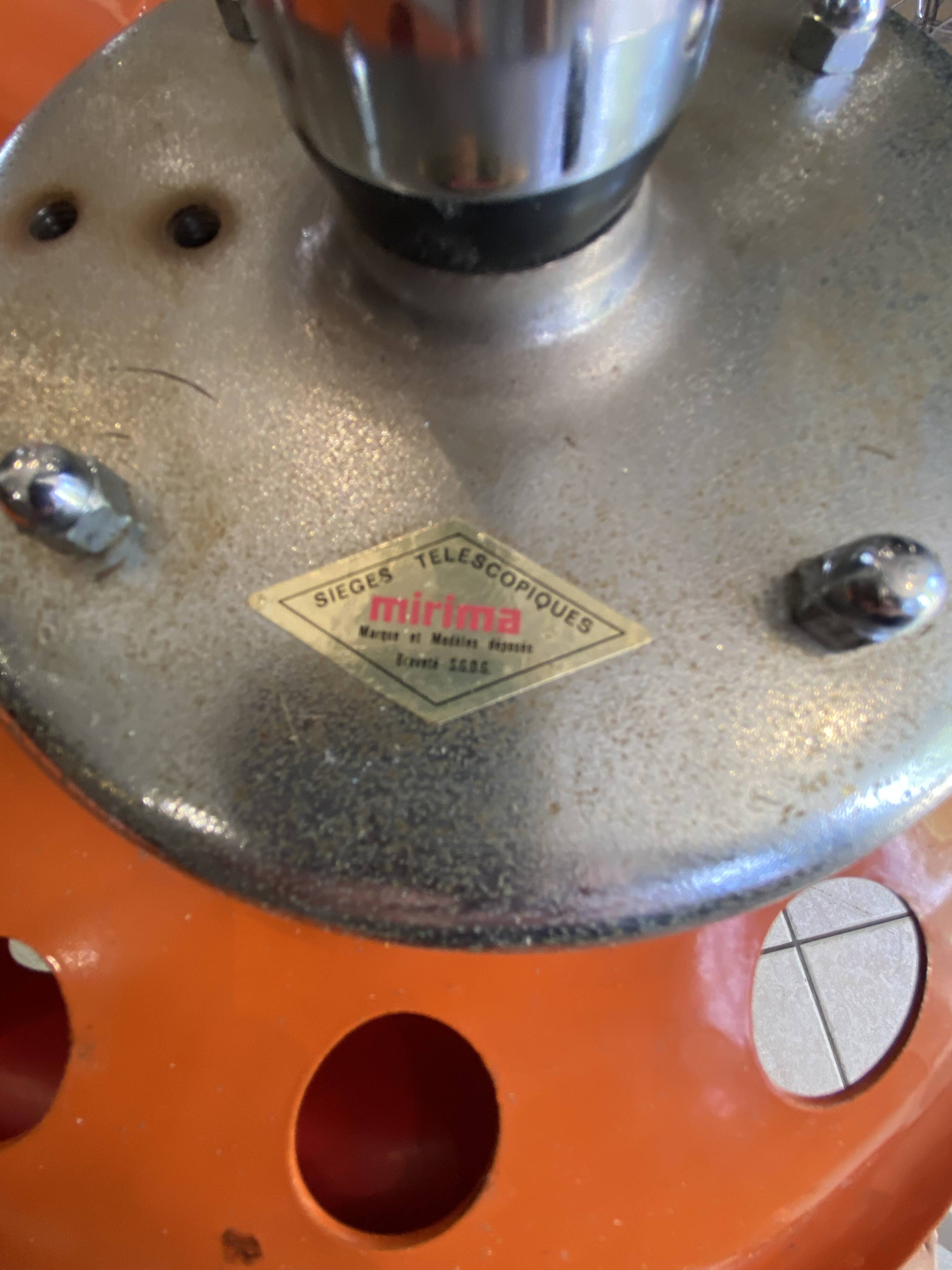 Orange tractor stool Pivoting mower Etienne Fermigier mirima 70